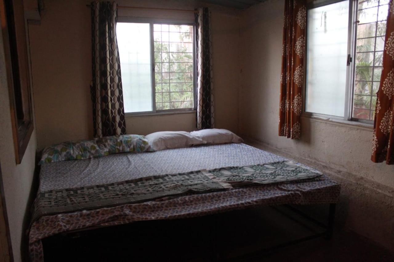 Nisarg Shrushti Farmhouse Hotel Pune Zewnętrze zdjęcie
